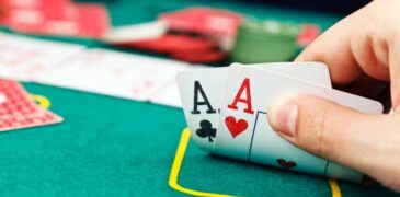 Cách chơi Poker chuyên nghiệp – Làm chủ cuộc chơi dễ dàng